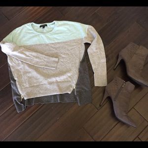 Banana republic light weight sweater